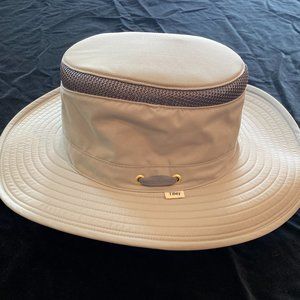 Tilley LTM6 Airflo Hat, Size 7-5/8" - Rockface
